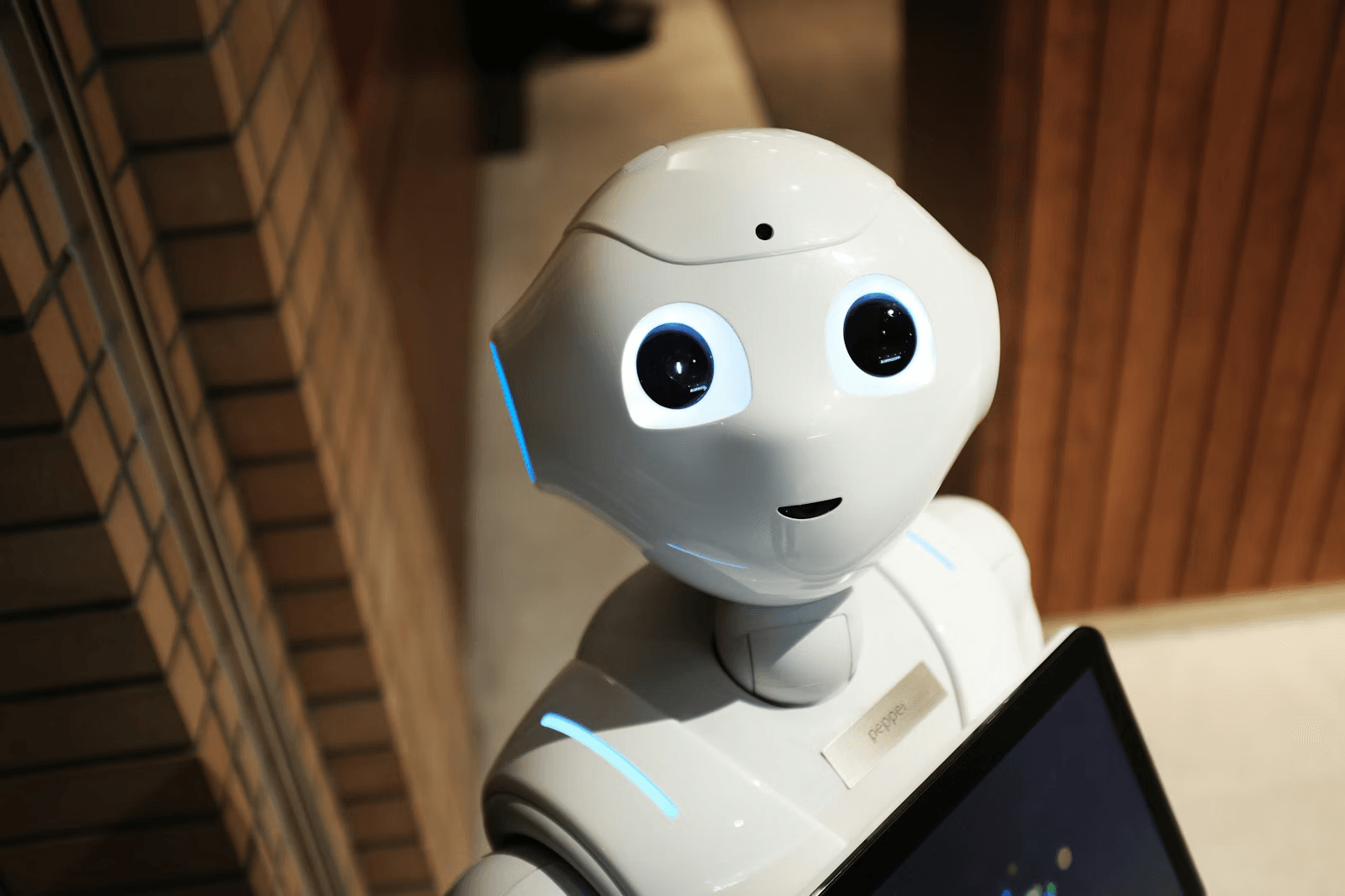 Anatomy of a Production AI Agent: Memory, Tools, Guardrails, and Fallbacks